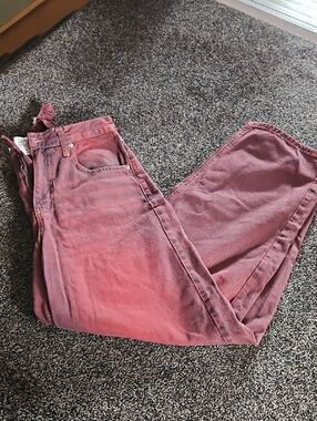 URBAN OUTFITTERS Women's Maroon High-Waist Jeans